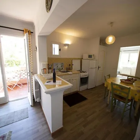 Les Oliviers Apartmán *