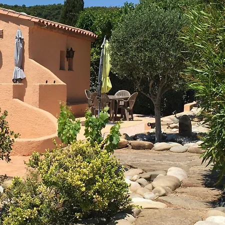 Daire Les Oliviers Grimaud