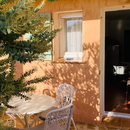 Les Oliviers Appartement Grimaud