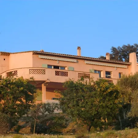 Appartement Les Oliviers *
