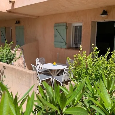 Les Oliviers * Grimaud