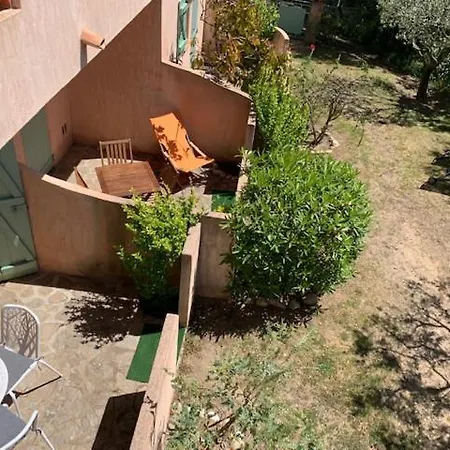 Les Oliviers Apartmán Grimaud