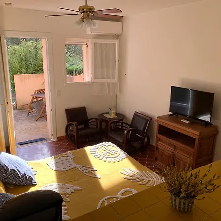 Les Oliviers * Grimaud